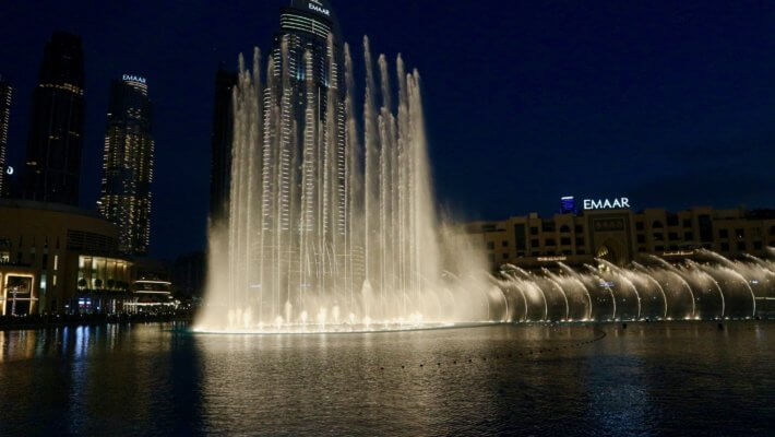 dubai fountain show