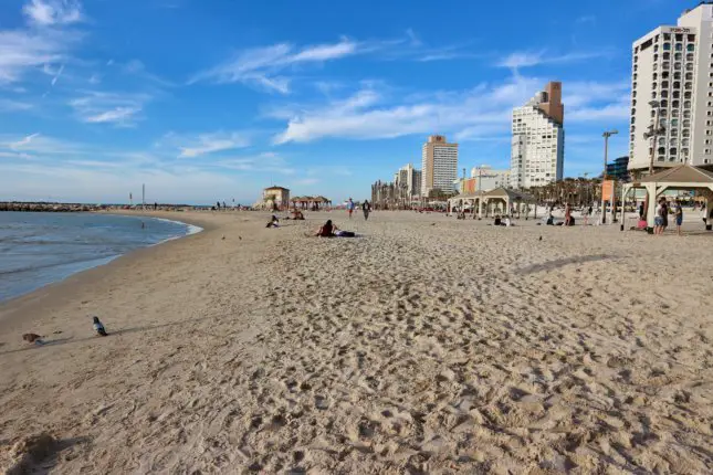 tel aviv beach