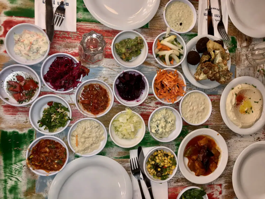 FULL TEL AVIV FOOD GUIDE: WHERE TO EAT FOOD IN TEL AVIV FOR EVERY TYPE OF PERSON & MEAL | From East to West | Detailed Travel Guides